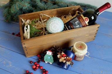 Подарочный набор в деревянной коробке ручной работы