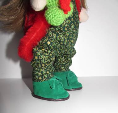 Текстильная куколка с зайкой ручной работы