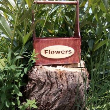 Корзинка для цветов из дерева ручной работы