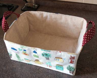 Текстильная корзинка для кухни ручной работы