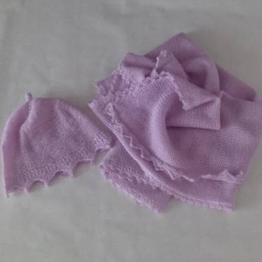 Комплект шапочка и плед-одеялко для малыша " Розовый" ручной работы