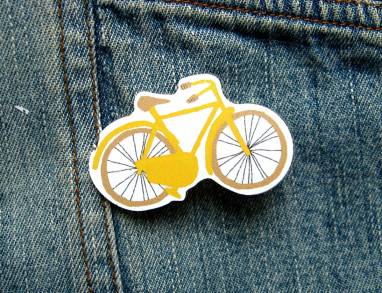 брошка "желтый велосипед" ручной работы