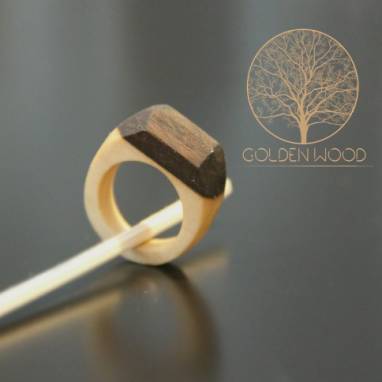 Кольцо из дерева ручной работы