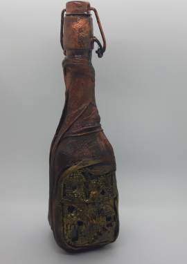 Декупажный арт-объект: бутылка  "Древний город моих сновидений " ручной работы