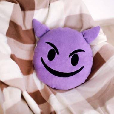 Подушка-смайлик Emoji "Демон" ручной работы