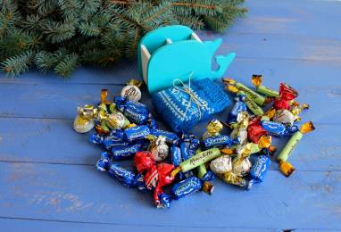 Детский подарочный набор с конфетами ручной работы