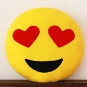 Подушка-смайлик Emoji "Влюбленный"