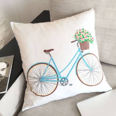 Декоративная подушка ручной работы "Велосипед" ручной работы