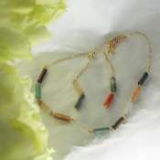 комплект украшений: ожерелье (чокер) и серьги из самоцветов 