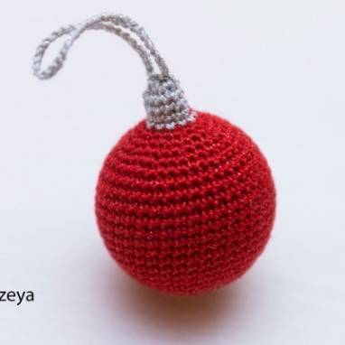 Ёлочный шарик 4 см, красный ручной работы