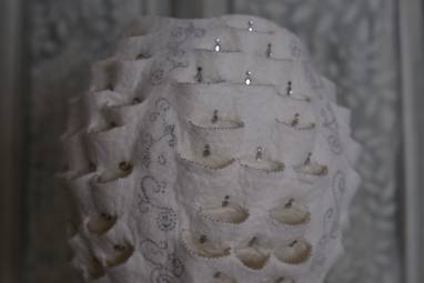 Настольный светильник "Белое дерево" ручной работы