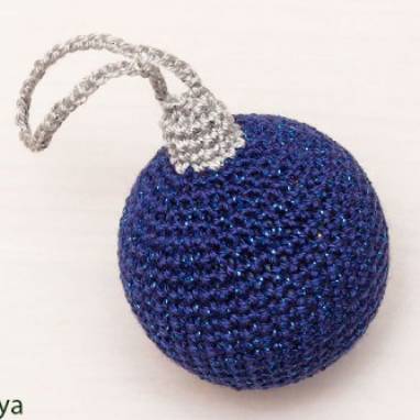 Ёлочный шарик 4 см, синий ручной работы